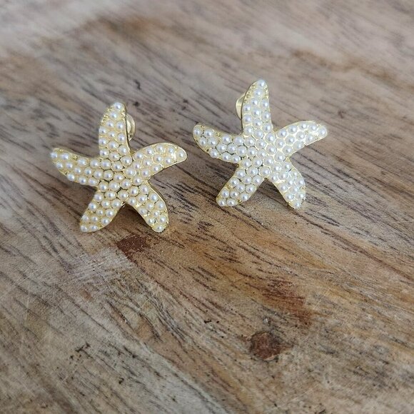 Bundle and Save- Gold and Pearl Starfish Stud Statement Earrings. New - Picture 1 of 6
